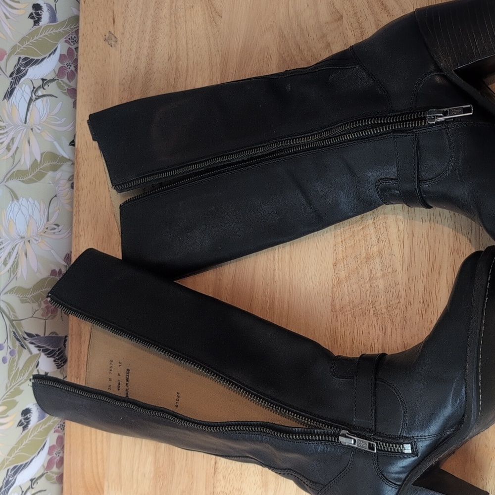 Frye Leather Black Knee High Women's Western Strappy Boots Stacked Heel - Picture 11 of 15